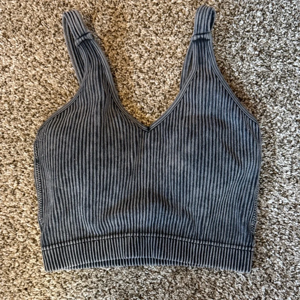 Zenana Ribber Crop Top size L/XL Gray/Blue color - Picture 1 of 4